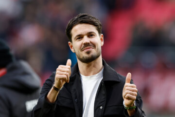 Marco van Ginkel bij zijn afscheid in het Philips Stadion