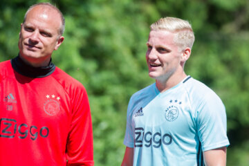 Dennis Bergkamp en Donny van de Beek