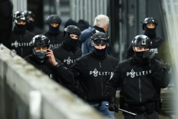 Politie in De Galgenwaard