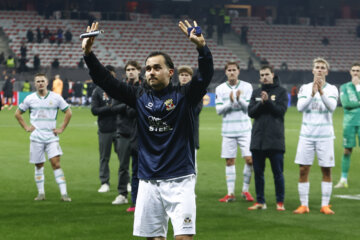 Mats Deijl na zijn laatste wedstrijd voor Go Ahead Eagles