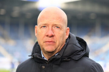 Henry van der Vegt in het Abe Lenstra Stadion