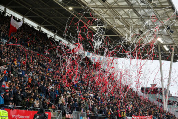 Sfeer in Stadion Galgenwaard