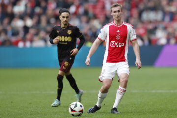 Sivert Mannsverk tegen FC Utrecht