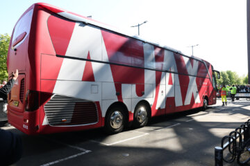 De spelersbus van Ajax