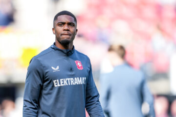 Myron Boadu voor het duel met AZ in Alkmaar