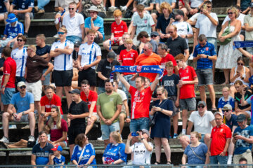 Supporters van Schalke 04 en FC Twente