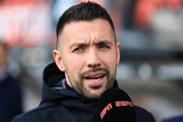 Ajax-trainer Francesco Farioli bij ESPN