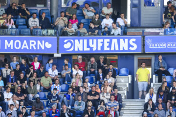 SC Heerenveen-supporters in het Abe Lenstra Stadion