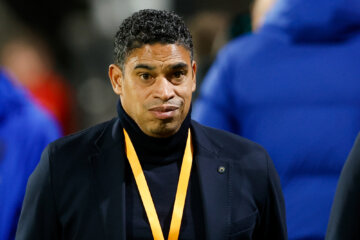 Michael Reiziger als trainer van Jong Oranje