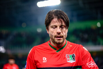 Lasse Schöne na een nederlaag van NEC