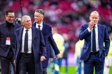 Sjaak Swart, Louis van Gaal en Danny Blind bij de Ajax Legends