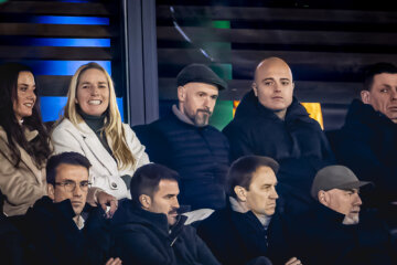 Erik ten Hag op de tribune bij Heracles Almelo