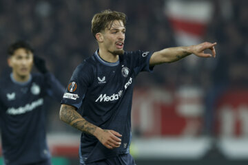 Luciano Valente met Feyenoord in de Europa League