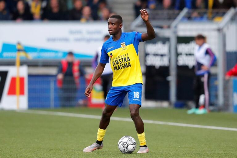 SC Cambuur-verdediger Alex Bangura