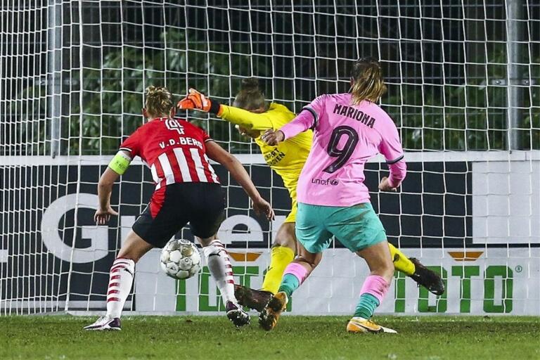 Eigen doelpunt mandy van den berg psv fc barcelona 5fd0f9b284f21