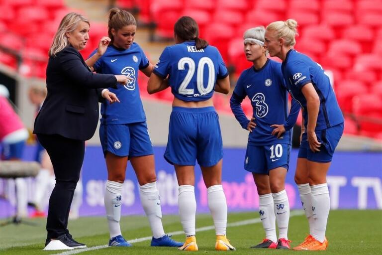Emma hayes chelsea 601d0f847c094