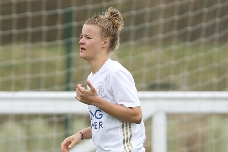 Esmee de graaf leicester city 6066fd3f92fd3