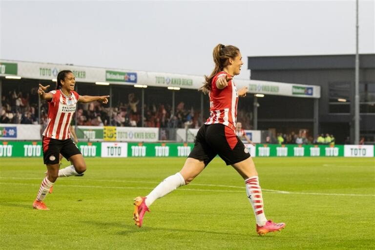 Joelle smits psv goal bekerfinale 60bc61dc09368
