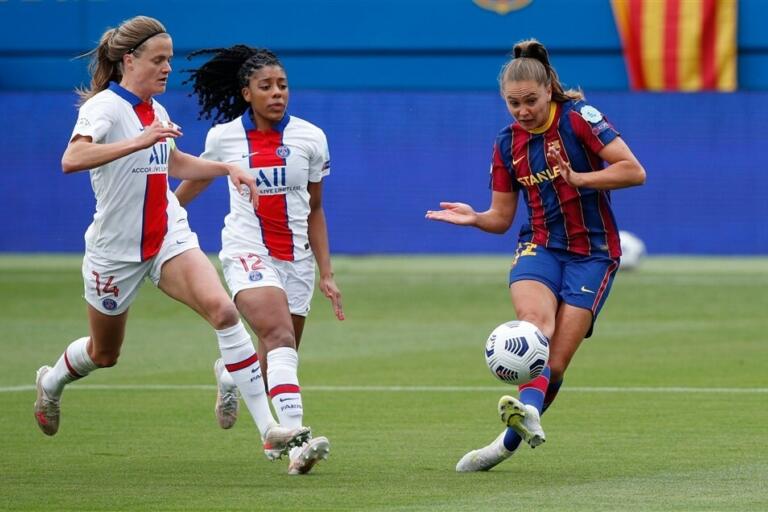 Lieke martens fc barcelona 608e815ec990b