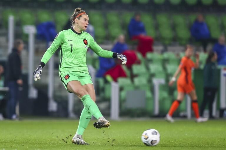 Lize kop oranjeleeuwinnen 5f9938d7d0854