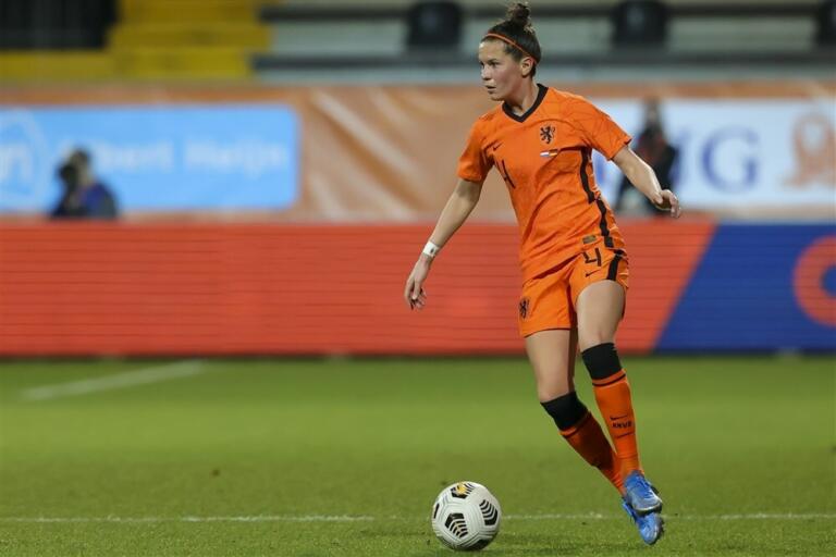 Merel van dongen oranjeleeuwinnen 60c2372d2098f