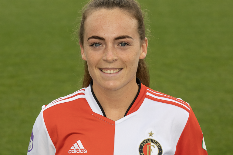 Op annouk boshuizen feyenoord 6117cf10c39dc