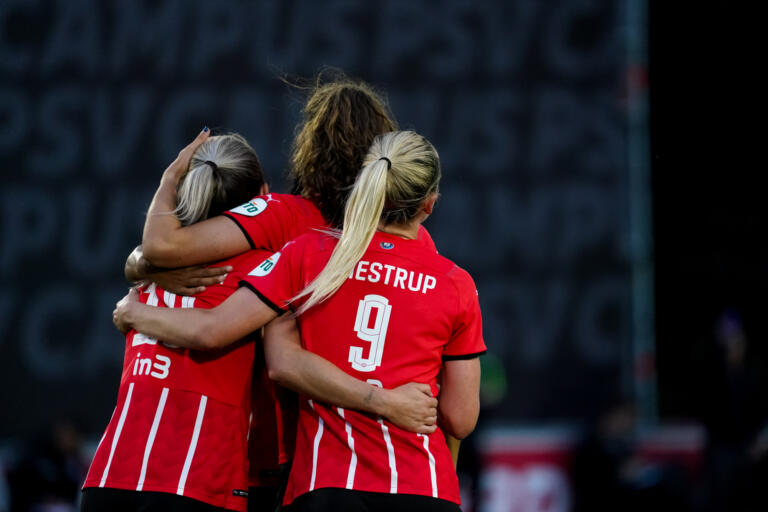 Op psv pec zwolle 61293fb95aeb2