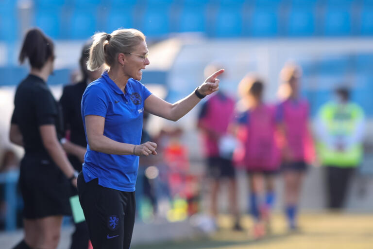 Op sarina wiegman 60c26a6203a30