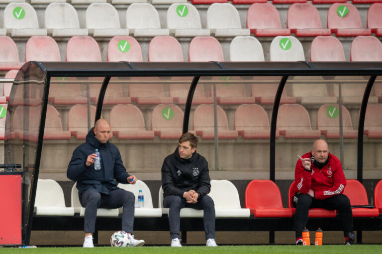 Op technische staf ajax danny schenkel 6082c6286e1c9