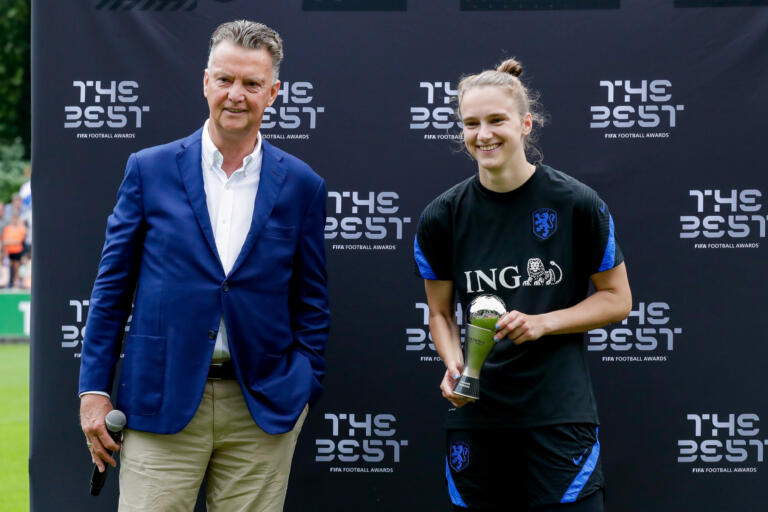Op vivianne miedema louis van gaal 60e18ff308f18