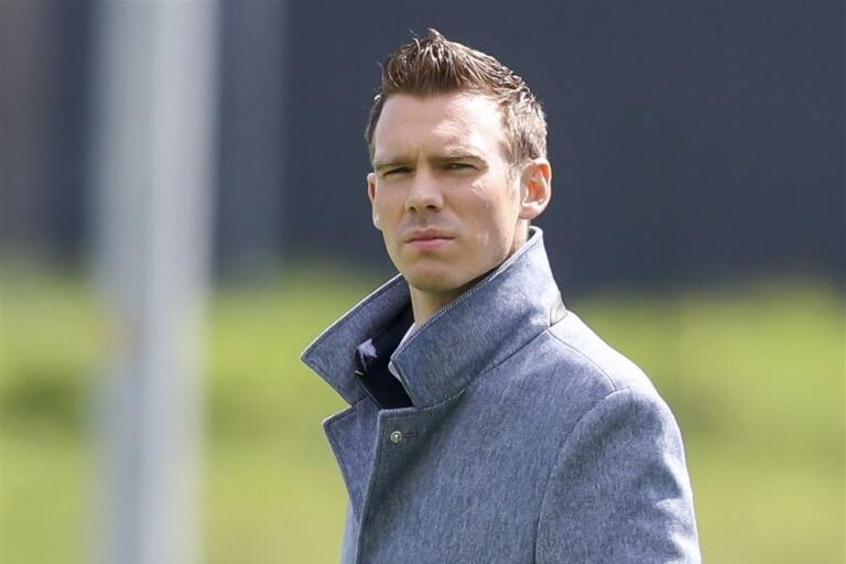 Tommy stroot fc twente vrouwen 608feb2dc5ddd