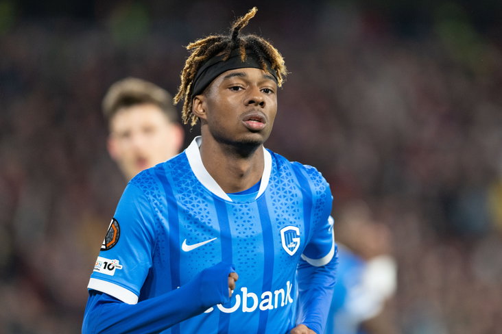 Noah Adedeji-Sternberg in actie bij KRC Genk