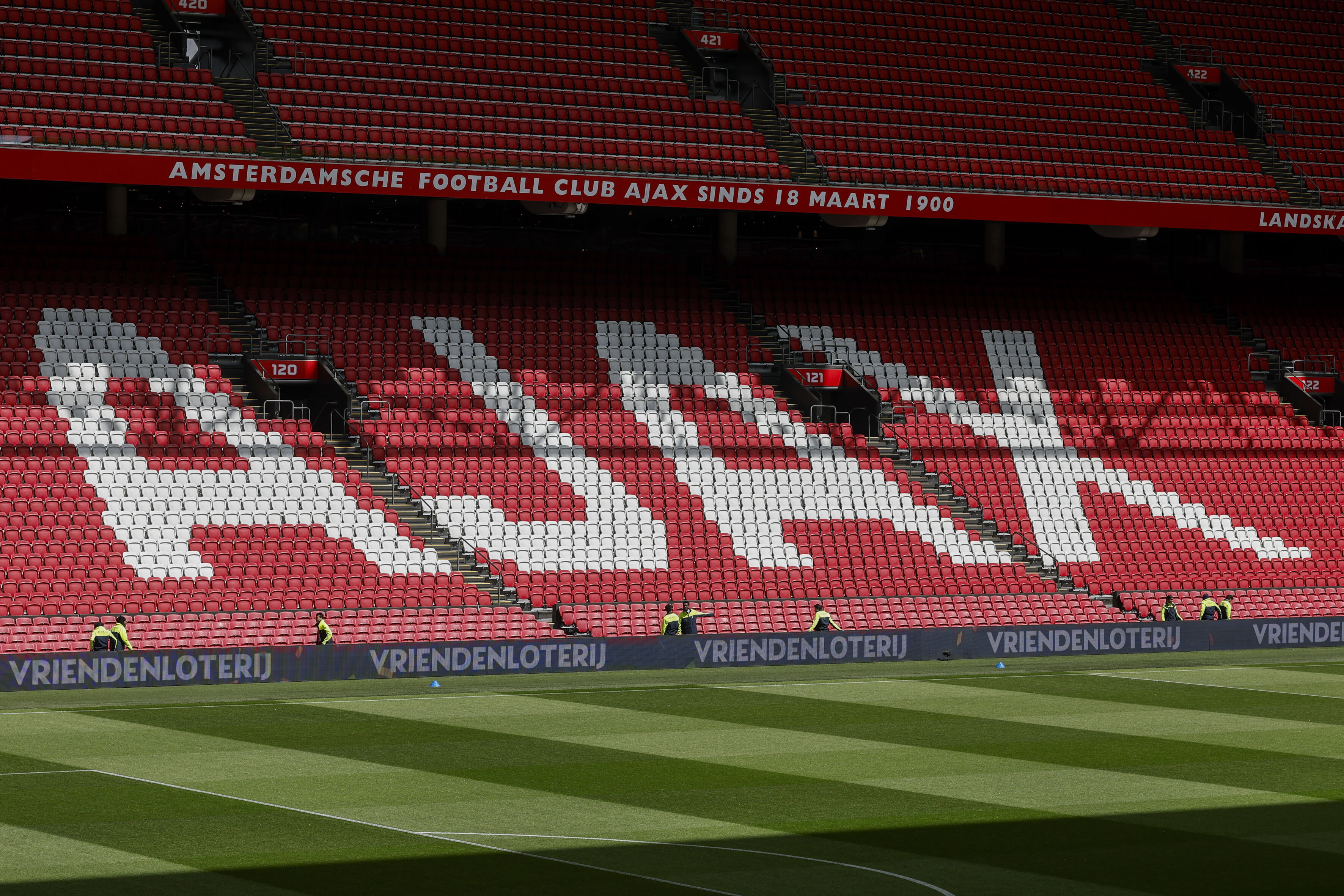 De lange zijde van de Johan Cruijff Arena