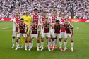 Elftalfoto van Ajax voor de thuiswedstrijd tegen FK Vojvodina
