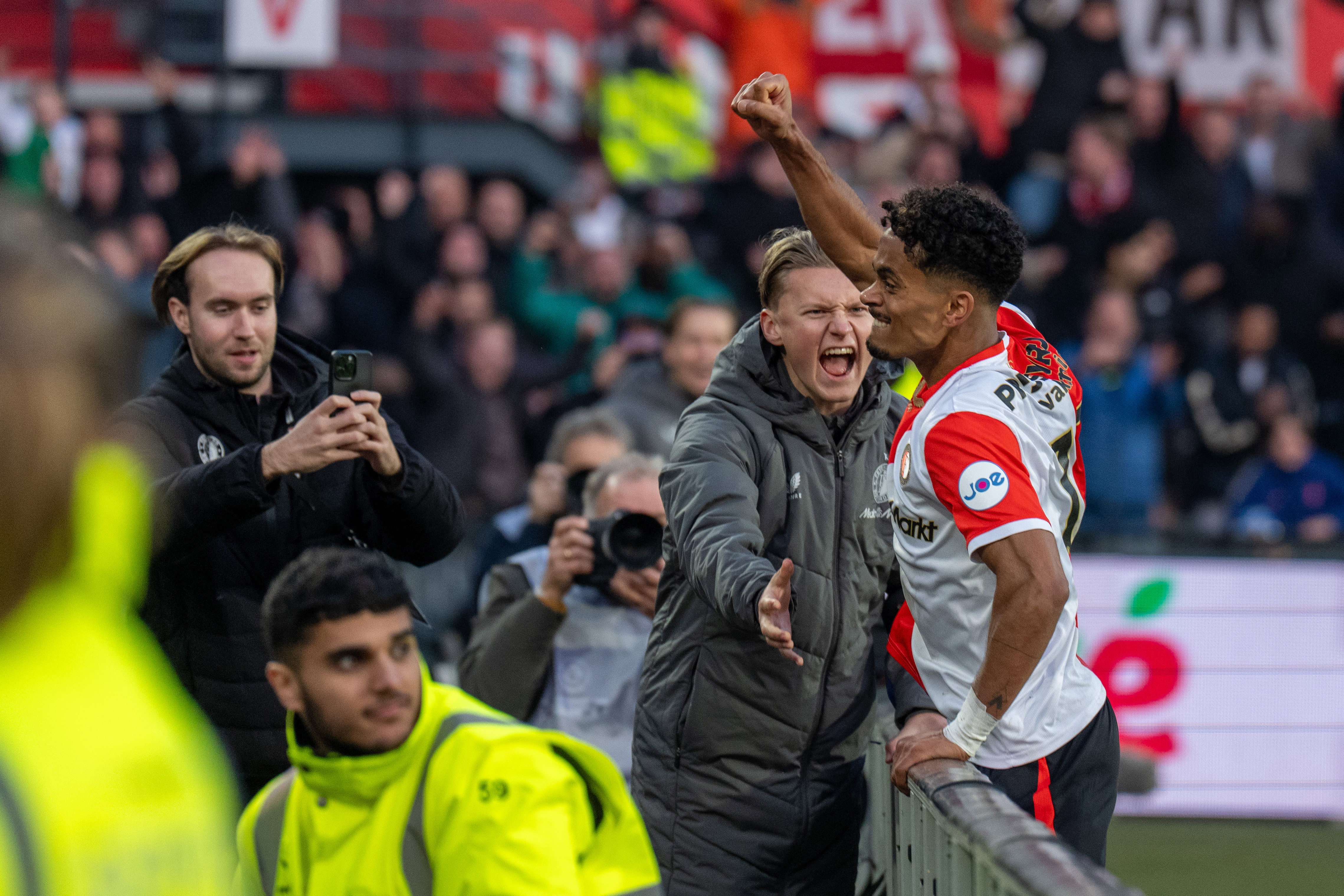 Gonçalo Borges scoort in De Kuip