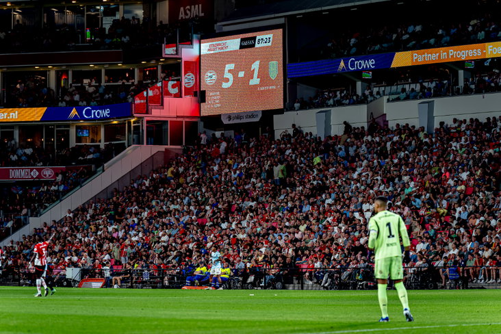 Duidelijke cijfers in het Philips Stadion: PSV was met 5-1 te sterk voor RKC