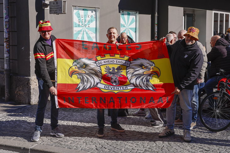 Go Ahead Eagles-fans in Salzburg