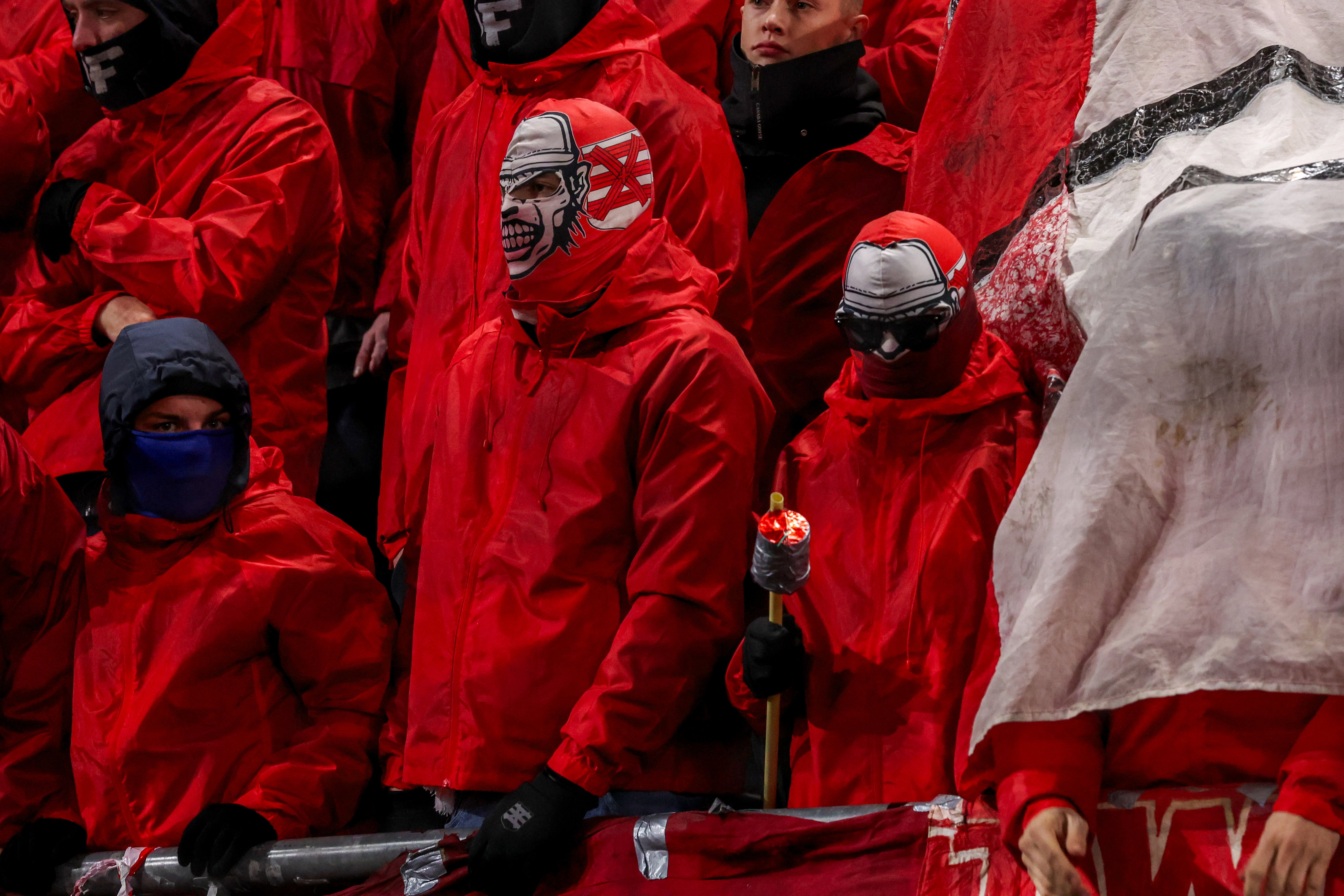FC Twente-fans in het uitvak bij FC Utrecht