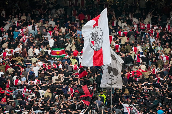 Fans van Ajax op de F-Side