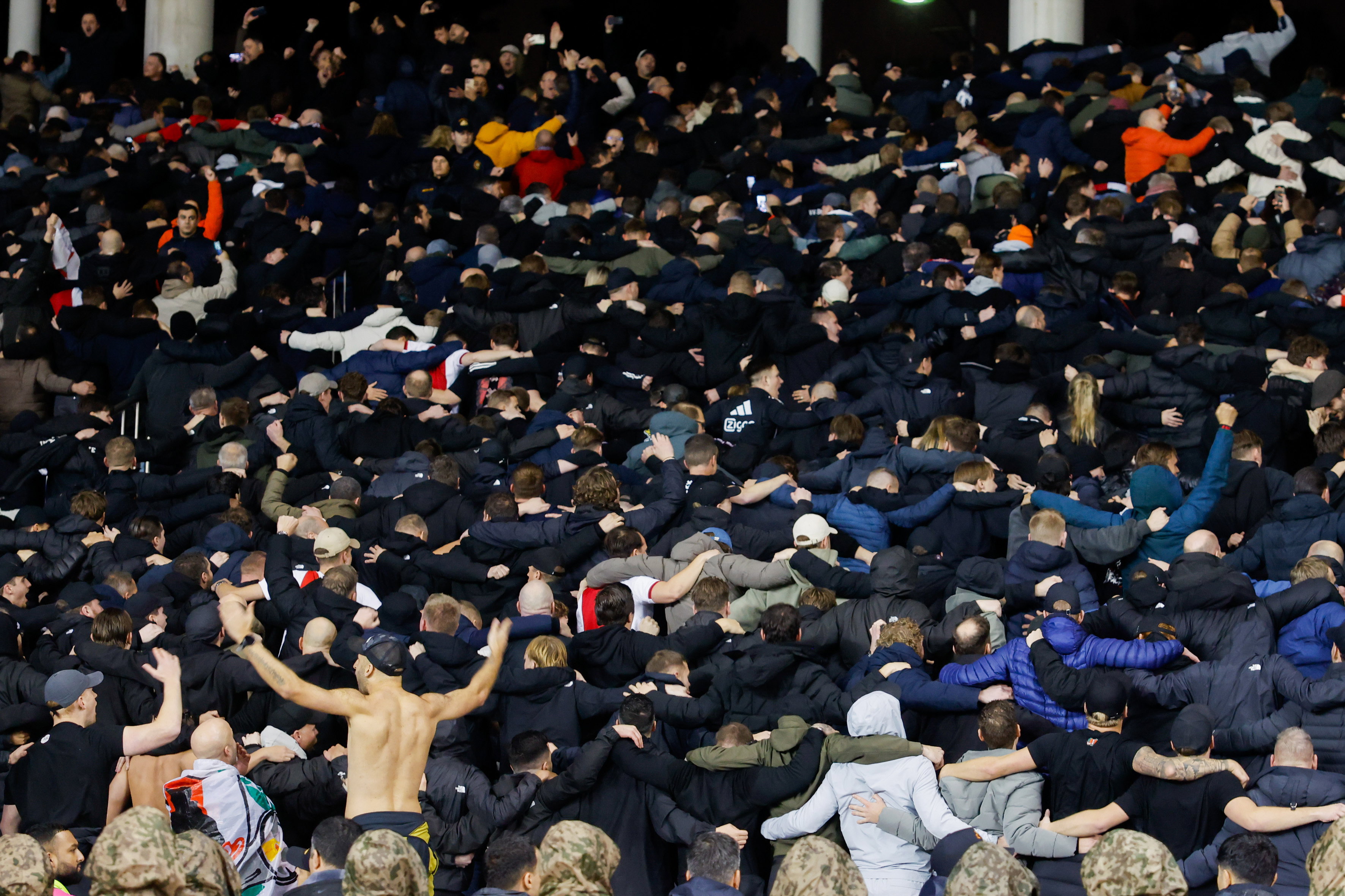 Ajax-fans in het uitvak