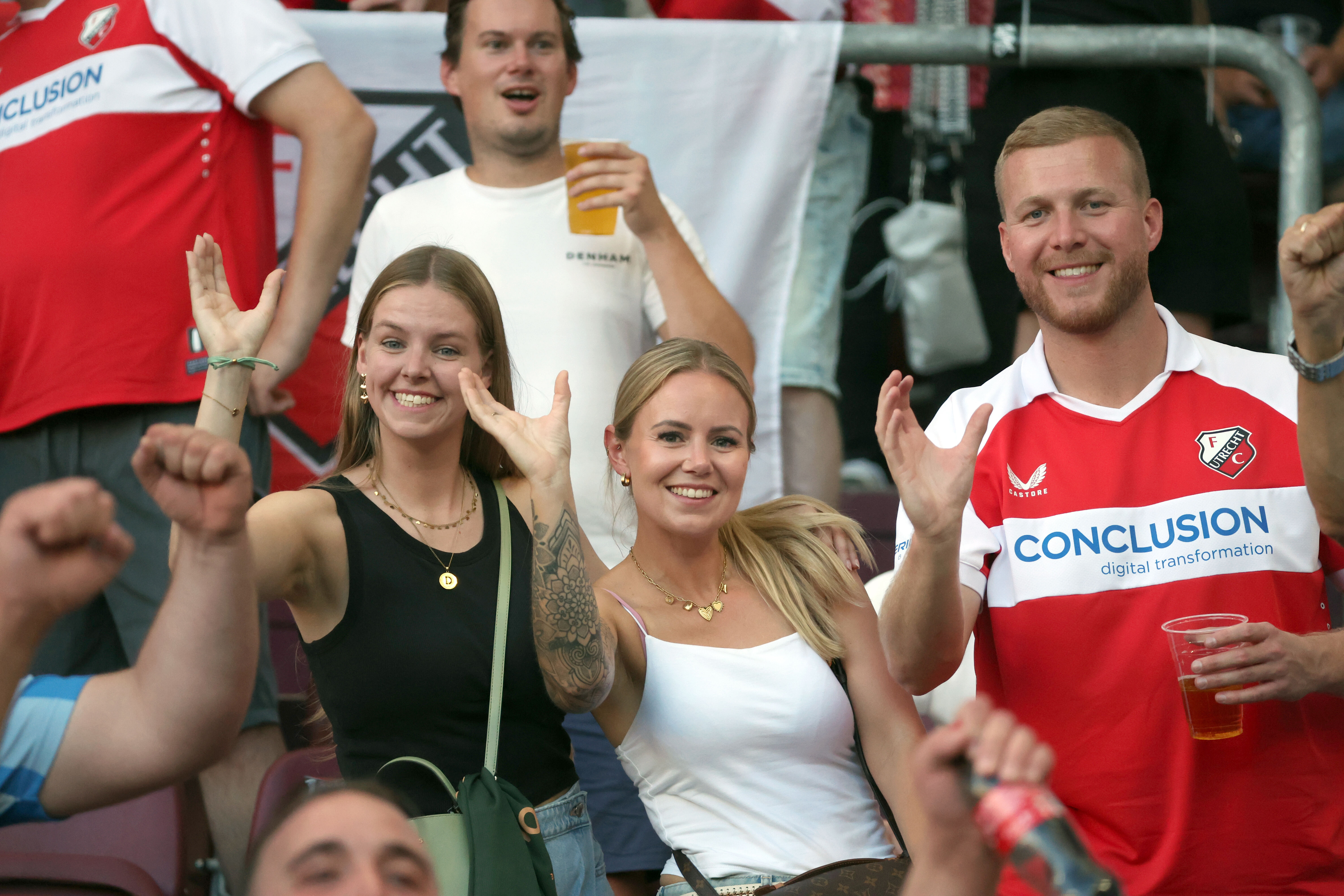 FC Utrecht-fans in het uitvak