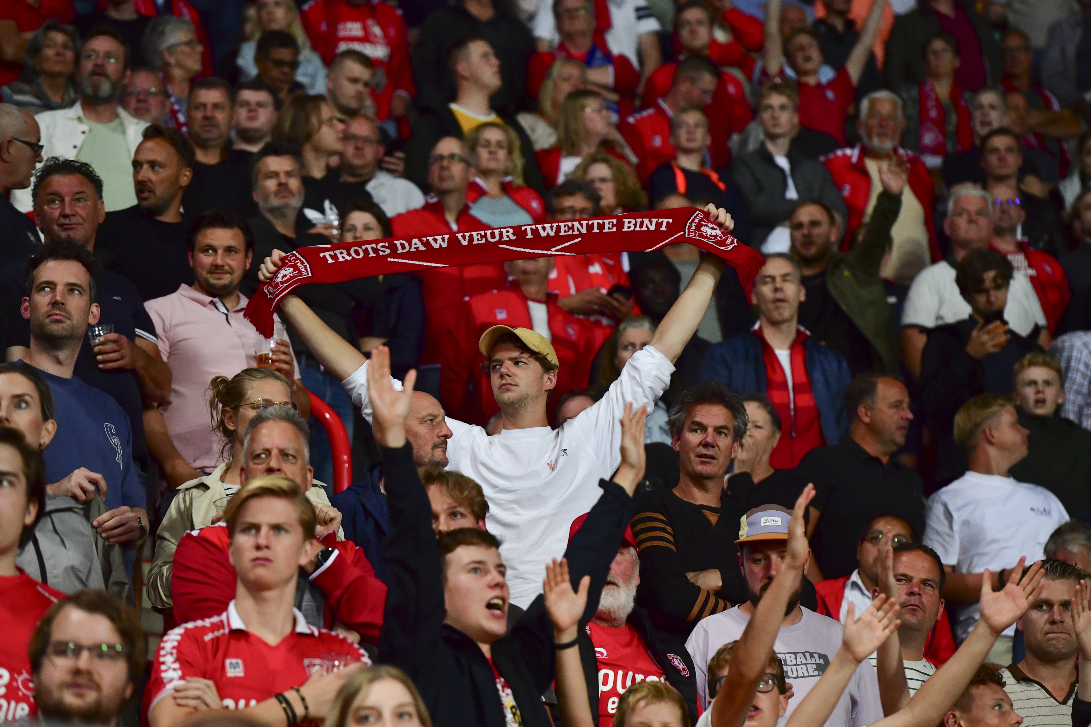 FC Twente-fan is trots