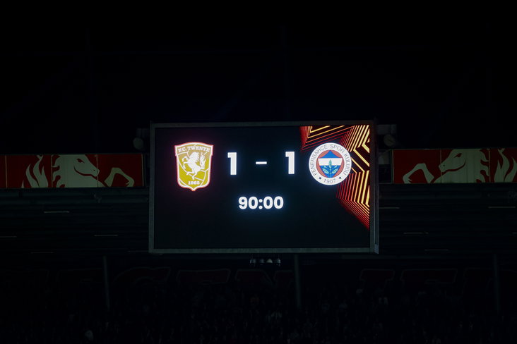 FC Twente - Fenerbahçe eindigde uiteindelijk in een gelijkspel: 1-1