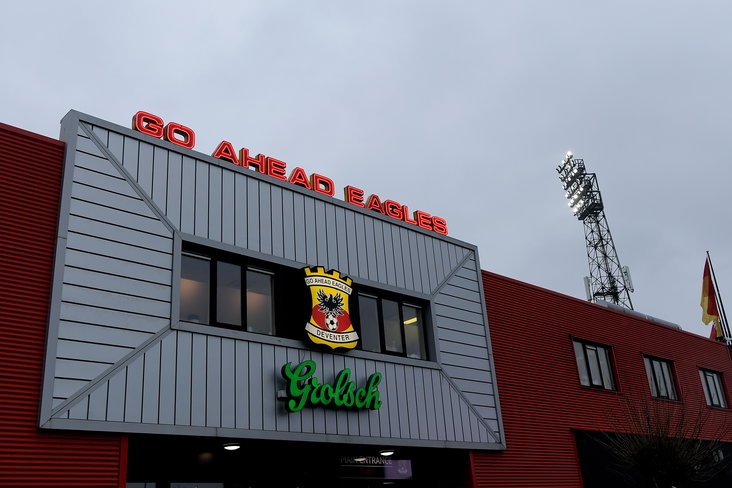 De buitenkant van de Adelaarshorst in Deventer