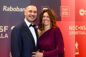 Ruud Gullit met zijn partner Karin de Rooij