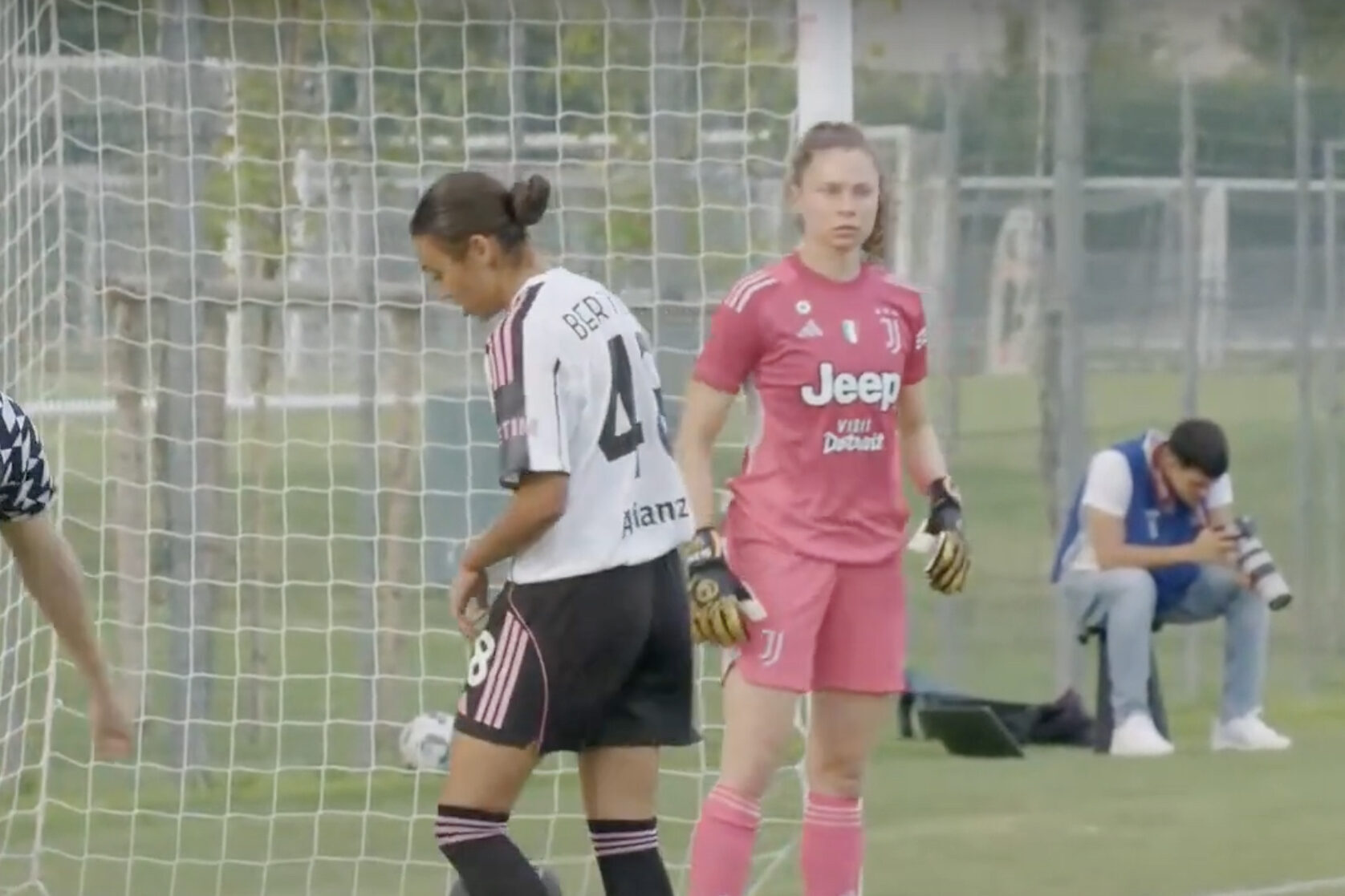 Daniëlle de Jong bij haar debuut voor Juventus
