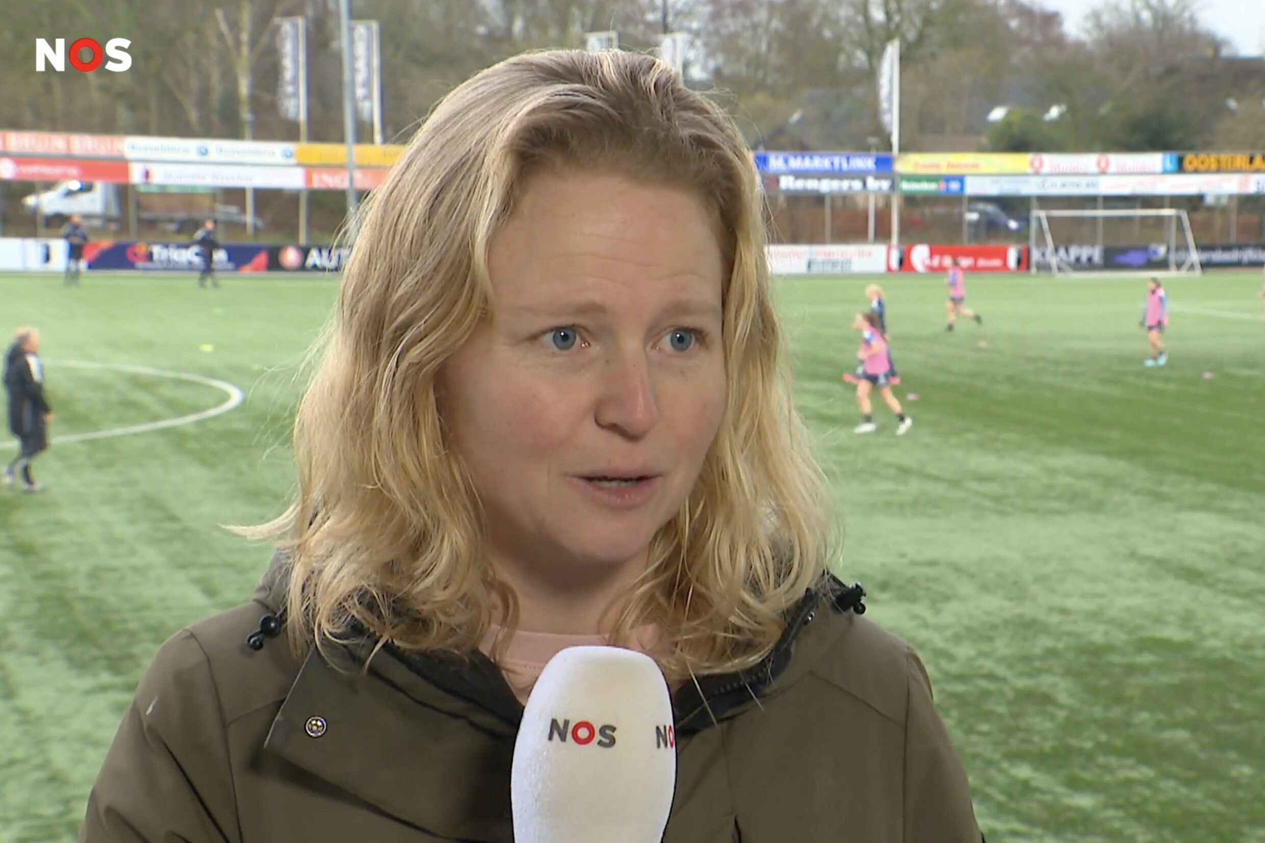 Mariska Kogelman staat de NOS te woord