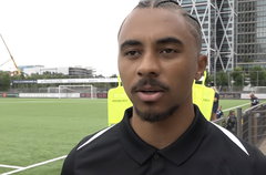 Juryan Zandvliet staat AT5 te woord