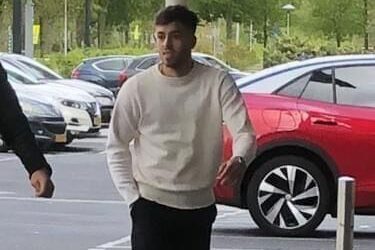 Souffian El Karouani gespot bij stadion Galgenwaard