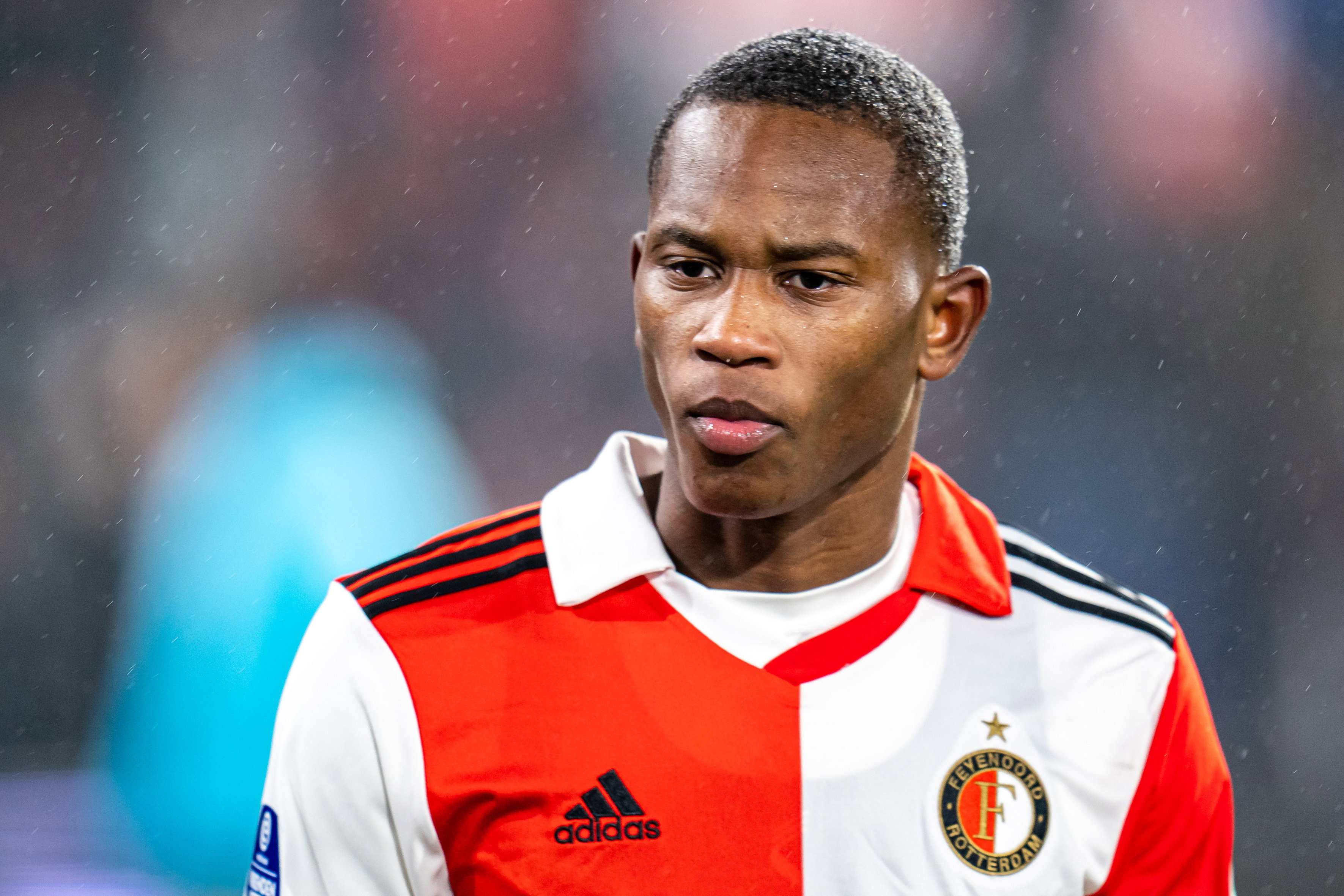 Neraysho Kasanwirjo in De Kuip